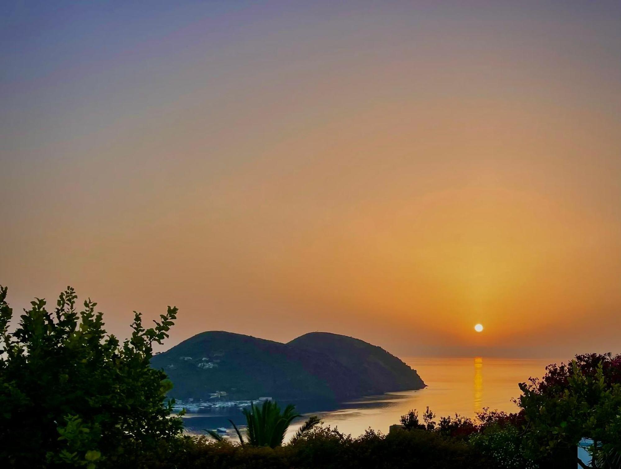 Villa 'A Pisa Lipari  Zewnętrze zdjęcie